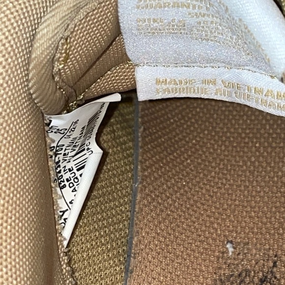 Nike Air Force 1 - Picture 6 of 12